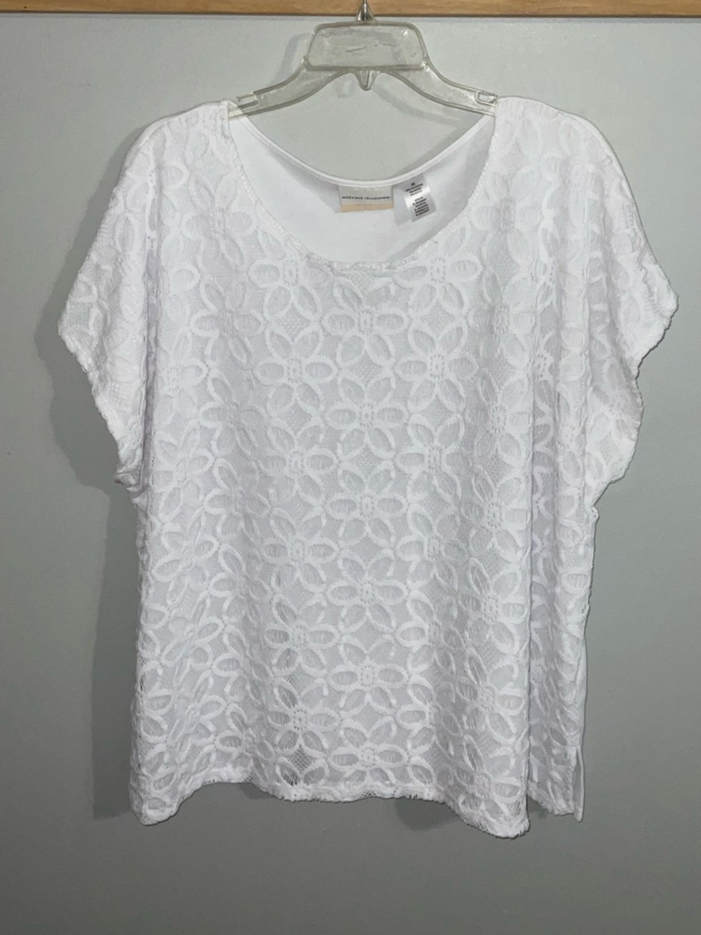 Alfred Dunner White Floral Lace Overlay Short Sleeve Dressy T-Shirt 3X